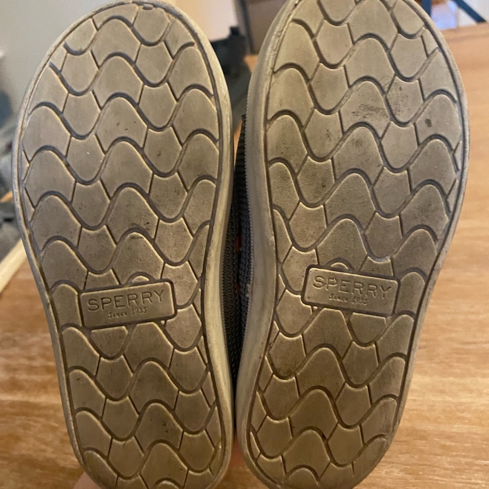 Sperrys - Picture 4 of 4